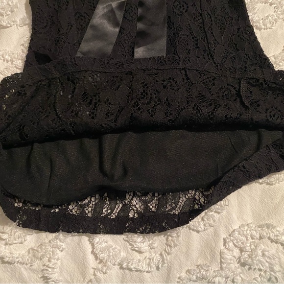 Black and gold lace dress/ top - Picture 5 of 6